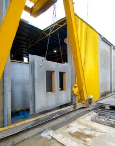 Ταχυδομή | Κατασκευή προκατ σπιτιών και προκατασκευασμένων κτιρίων στα Χανιά. Εργοστάσιο. Προκατ πολυκατοικίες και ξενοδοχεία με προκατασκευασμένα τοιχία από Οπλισμένο Σκυρόδεμα. Ταχύτητα, ποιότητα, αντισεισμική προστασία και ενεργειακή απόδοση σε κάθε προκατασκευασμένη κατοικία.