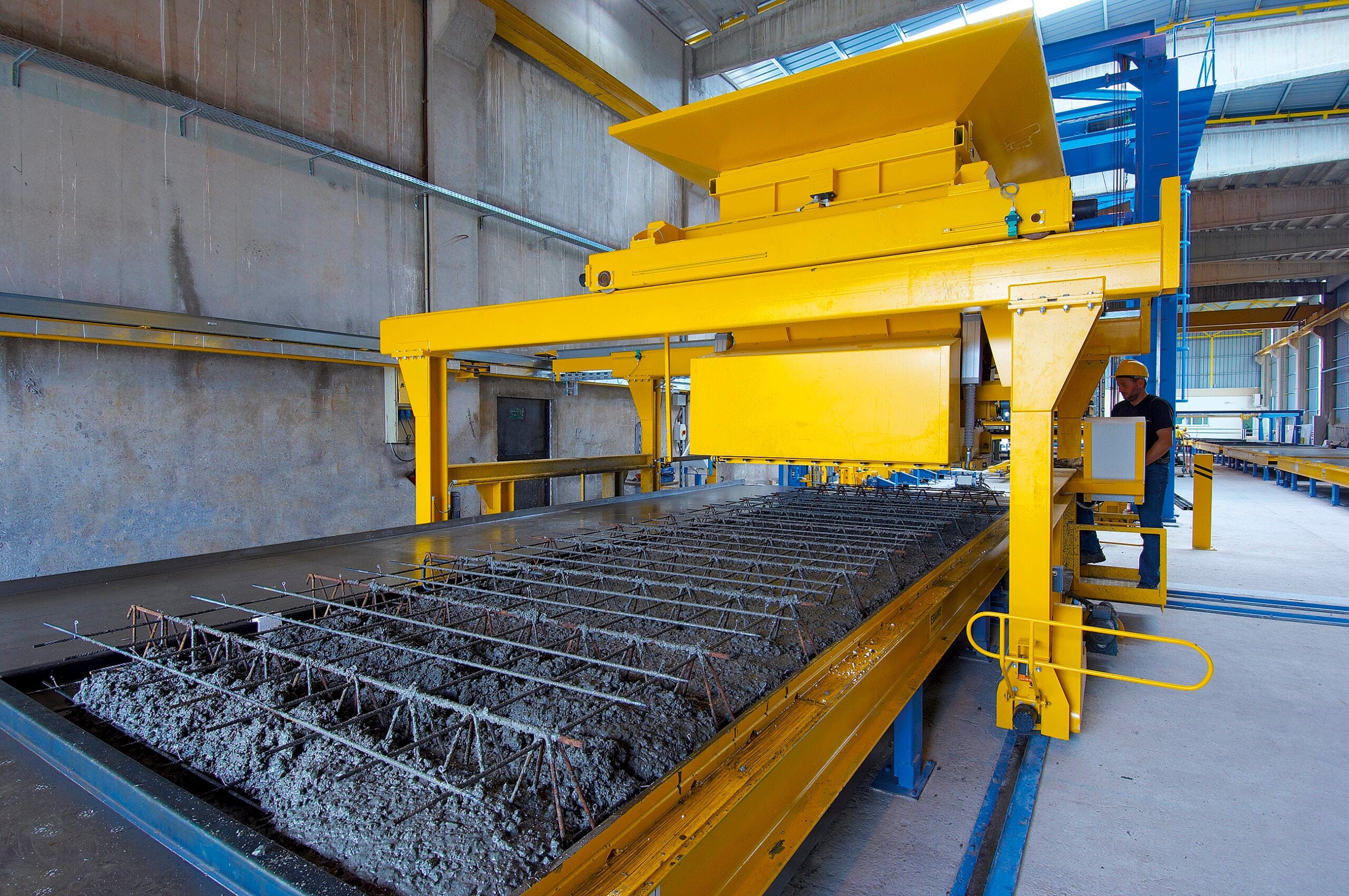 Ταχυδομή | Κατασκευή προκατ σπιτιών και προκατασκευασμένων κτιρίων στα Χανιά. Εργοστάσιο. Προκατ πολυκατοικίες και ξενοδοχεία με προκατασκευασμένα τοιχία από Οπλισμένο Σκυρόδεμα. Ταχύτητα, ποιότητα, αντισεισμική προστασία και ενεργειακή απόδοση σε κάθε προκατασκευασμένη κατοικία.