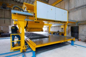 Ταχυδομή | Κατασκευή προκατ σπιτιών και προκατασκευασμένων κτιρίων στα Χανιά. Εργοστάσιο. Προκατ πολυκατοικίες και ξενοδοχεία με προκατασκευασμένα τοιχία από Οπλισμένο Σκυρόδεμα. Ταχύτητα, ποιότητα, αντισεισμική προστασία και ενεργειακή απόδοση σε κάθε προκατασκευασμένη κατοικία.